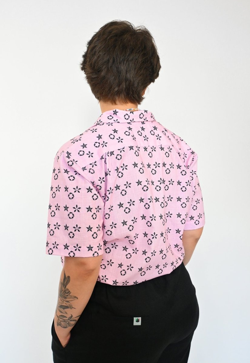 Camiseta abotonada "Club Natación Sincronizada" - Aguas Rosa