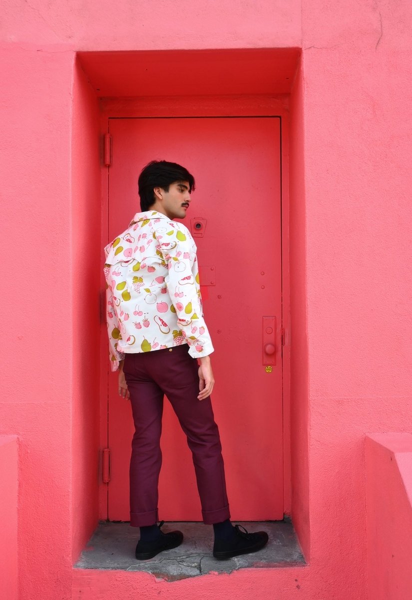 Chaqueta con estampado "All Over Fruit"