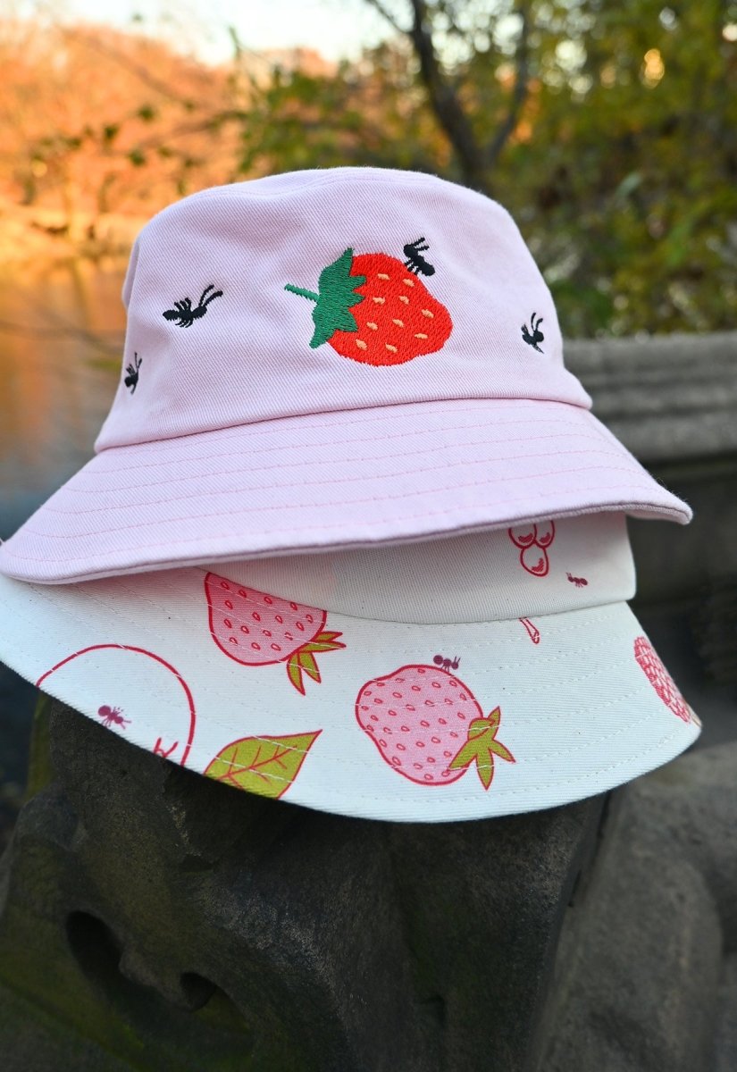 Gorro pescador "Fresa y Hormigas"