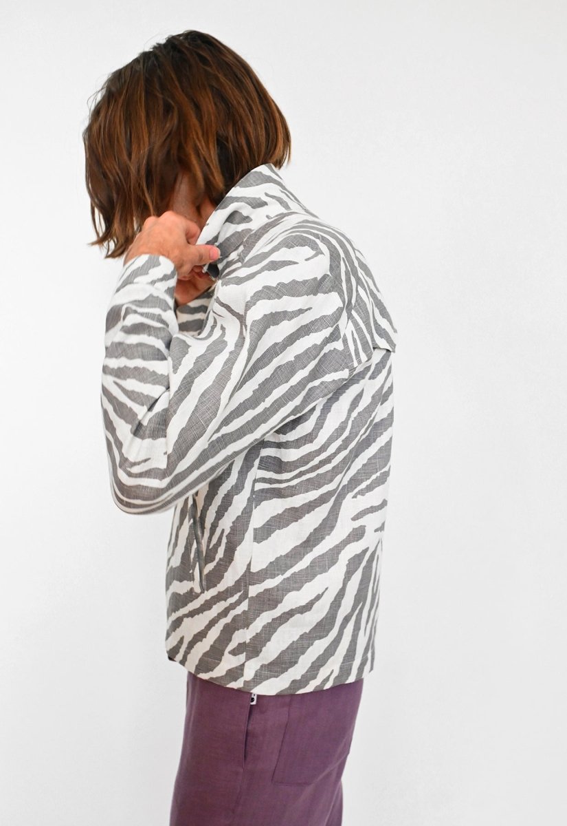 Chaqueta "Cebra Sin Causa" - Raya Gris