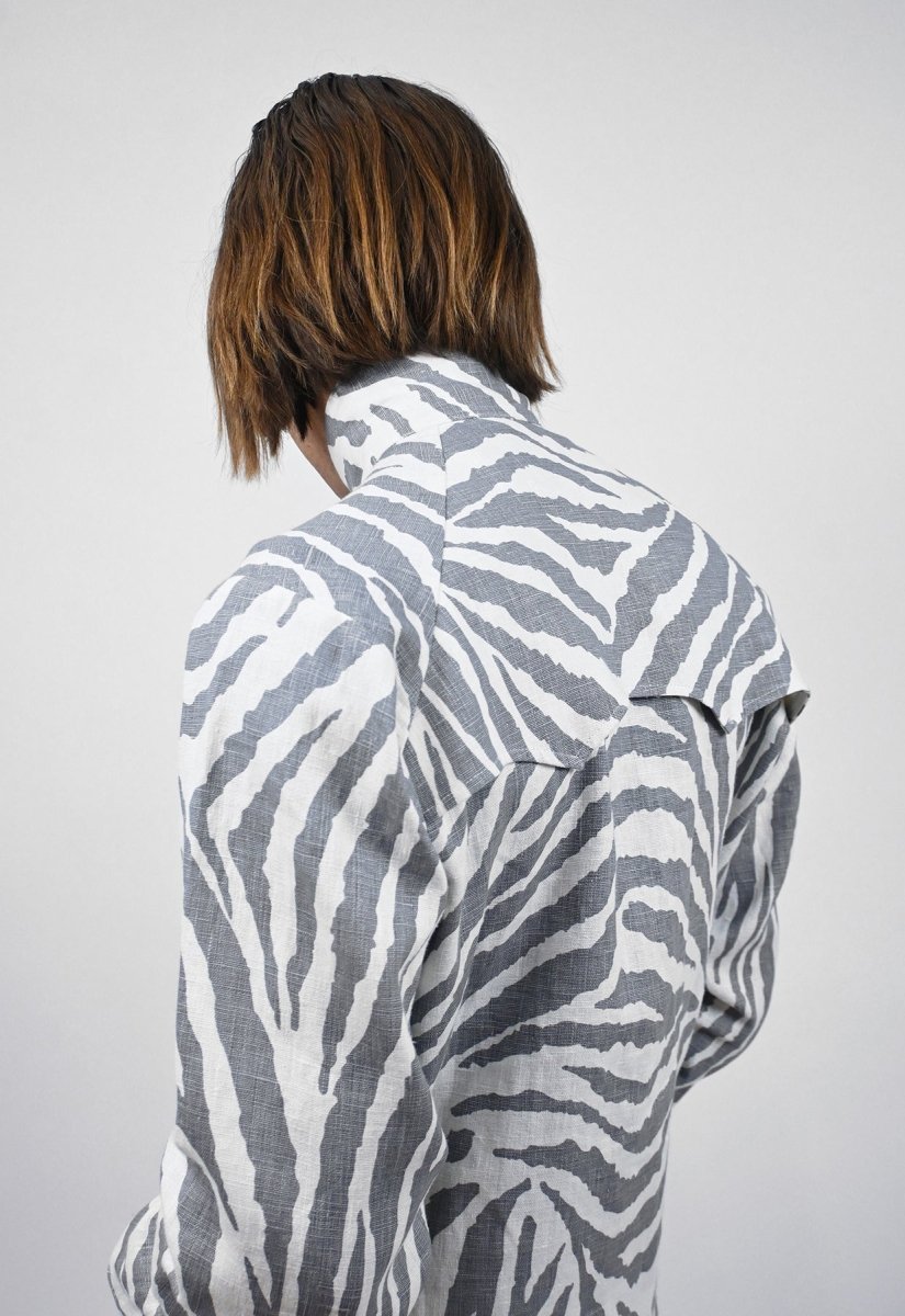 Chaqueta "Cebra Sin Causa" - Raya Gris