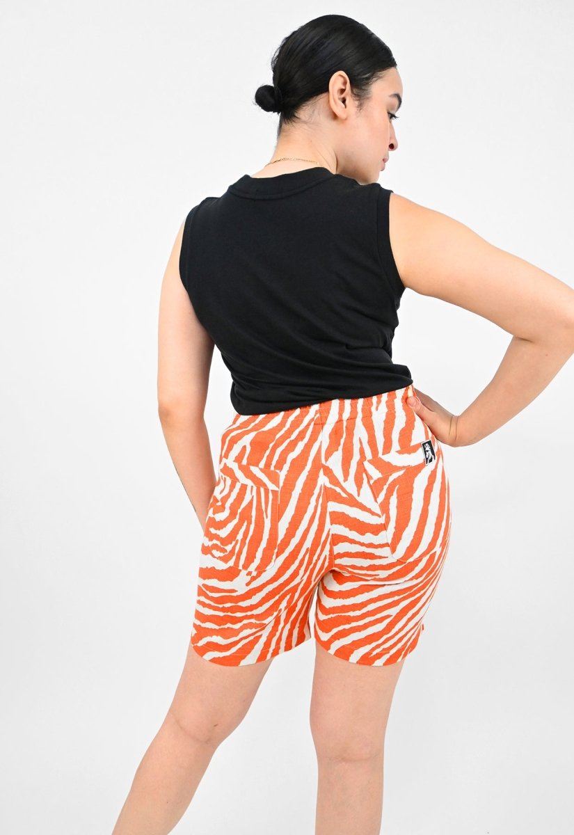 Shorts "Cebra Sin Causa" - Raya Naranja